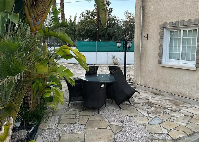 Σπίτι διακοπών Modern House In *